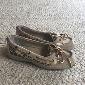 Sperry Shoes!